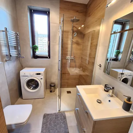 Premium Spire +parking