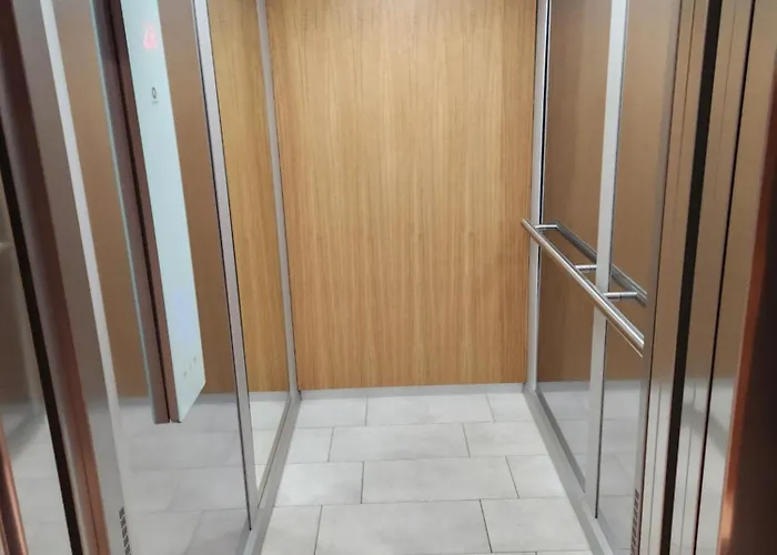 Premium Spire +parking